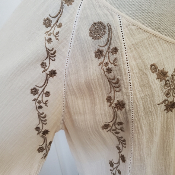 Soft Surroundings Cream Mocha Cotton Embroidered Tunic Blouse Women's Size M - Picture 3 of 12